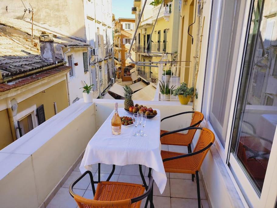 Mary'S Bright Apartment - Corfu Old Town Exterior foto