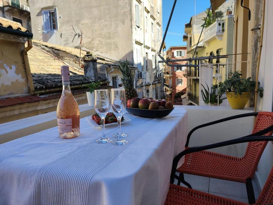 Mary'S Bright Apartment - Corfu Old Town Exterior foto